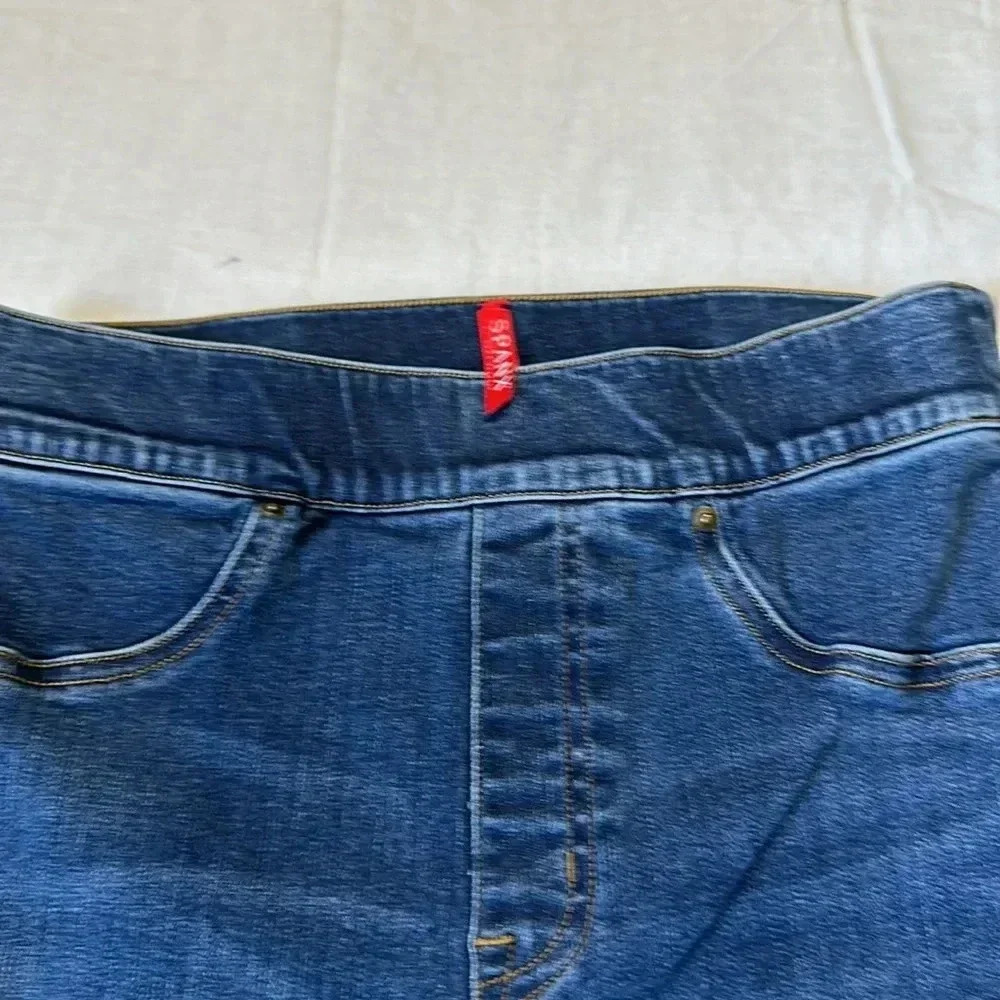 Spanx Cropped Flare High Waisted Blue Pull On Jeans S 20231R - Picture 6 of 11